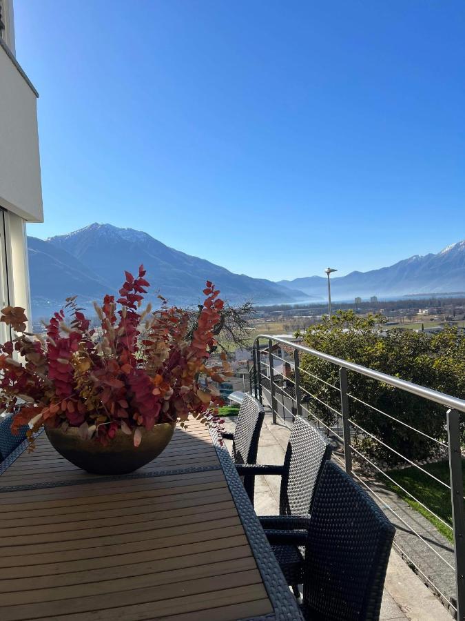 Moderno Bilocale Vista Lago Maggiore Gordola Εξωτερικό φωτογραφία